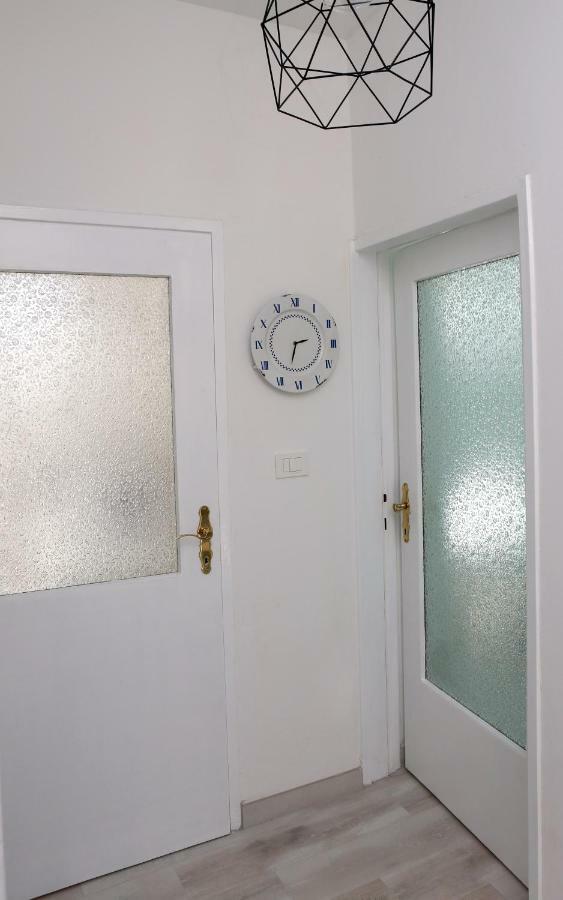Sweet Suite With Free Private Parking 普拉 外观 照片